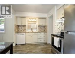 8 HEATHER Avenue - 13