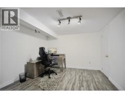 8 HEATHER Avenue - 30