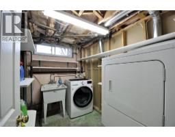8 HEATHER Avenue - 32