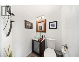 144 ENDEAVOUR Drive - 11