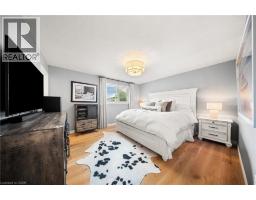 144 ENDEAVOUR Drive - 13