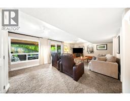144 ENDEAVOUR Drive - 18