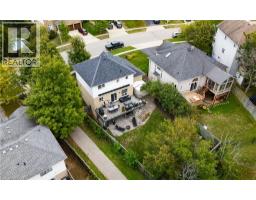 144 ENDEAVOUR Drive - 35