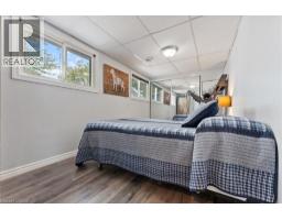 1175 LAKESHORE Road - 29