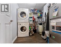 1175 LAKESHORE Road - 32