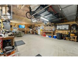 1175 LAKESHORE Road - 6