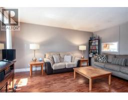 173 SILVER ASPEN Crescent - 19