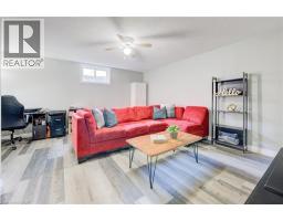 879 PARKINSON Road UnitNo. 28 - 27