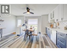 879 PARKINSON Road UnitNo. 28 - 6