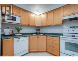 173 HIGHLAND Crescent - 27
