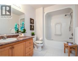 173 HIGHLAND Crescent - 38