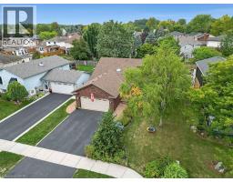 30 HIGHLAND Boulevard - 2