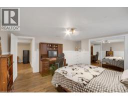 30 HIGHLAND Boulevard - 21