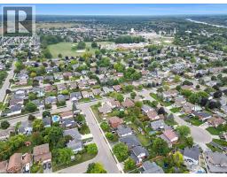30 HIGHLAND Boulevard - 27