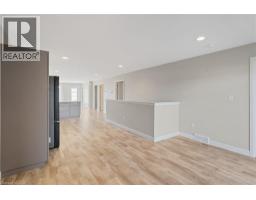 98 MOONSTONE Crescent - 12
