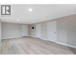98 MOONSTONE Crescent - 25