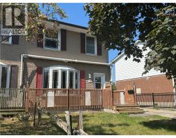 143 ROUSE Avenue - 3