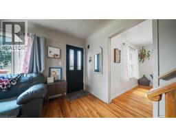 509 QUEENSWAY W - 6