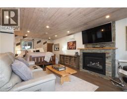 1323 QUEEN Street UnitNo. Cottage 111 - 19