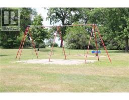 665 LAKESHORE Road - 15