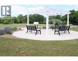 665 LAKESHORE Road - 17