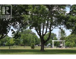 665 LAKESHORE Road - 18