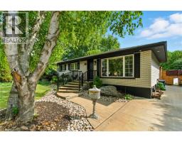 31 VARADI Avenue - 1