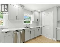 31 VARADI Avenue - 6