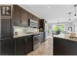 266 VINCENT Drive - 8