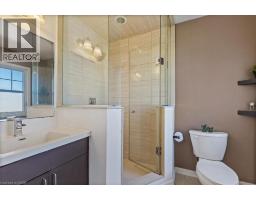 304 FALLING GREEN Crescent - 31