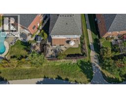 304 FALLING GREEN Crescent - 47