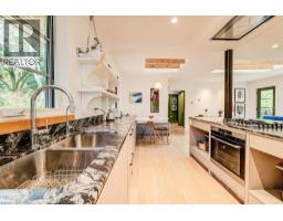 189 FORSYTH Drive - 17