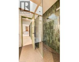 189 FORSYTH Drive - 27