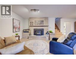 279 FERNDALE Place - 27