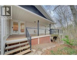279 FERNDALE Place - 31
