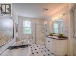 305 MAIN Street - 32