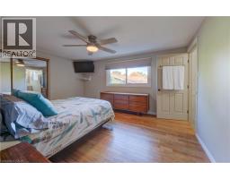 276 LAURENTIAN Drive - 15