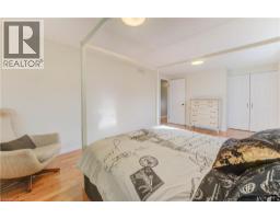 276 LAURENTIAN Drive - 18