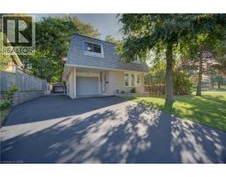 276 LAURENTIAN Drive - 2