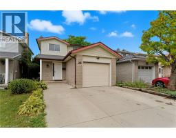 28 WINDALE Crescent - 1