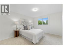 28 WINDALE Crescent - 13