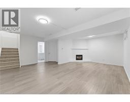 28 WINDALE Crescent - 16