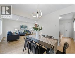 28 WINDALE Crescent - 4