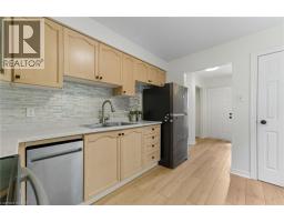 28 WINDALE Crescent - 7
