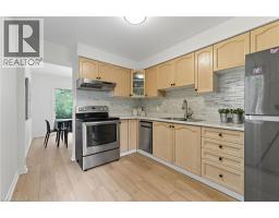 28 WINDALE Crescent - 8
