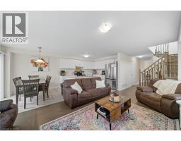 176 MACLACHLAN Avenue - 10