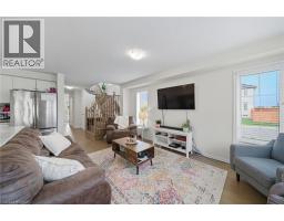 176 MACLACHLAN Avenue - 11