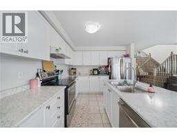 176 MACLACHLAN Avenue - 13