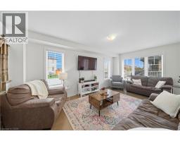 176 MACLACHLAN Avenue - 9