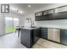 583 WINDFLOWER Crescent - 16